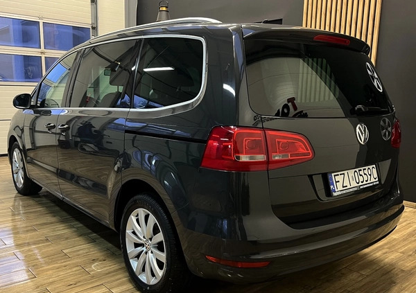 Volkswagen Sharan cena 47900 przebieg: 259000, rok produkcji 2011 z Dobrzyca małe 742